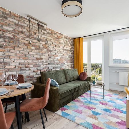 Stylish Apartment Near Wroclavia For 4 Guests By Noclegi Renters Breslávia Exterior foto