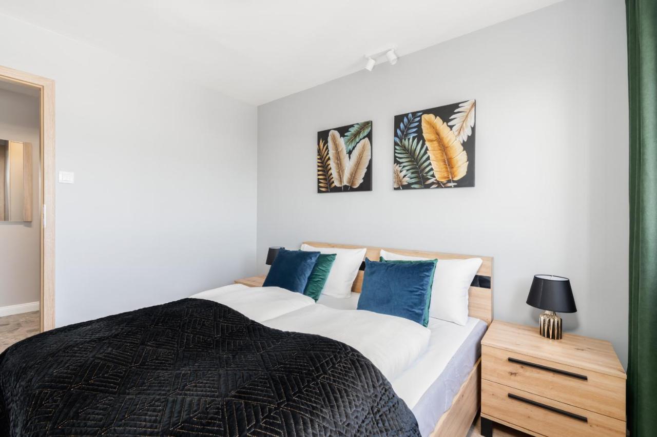 Stylish Apartment Near Wroclavia For 4 Guests By Noclegi Renters Breslávia Exterior foto